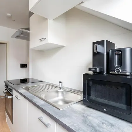 Farawayhomes #4 Apartman Graz